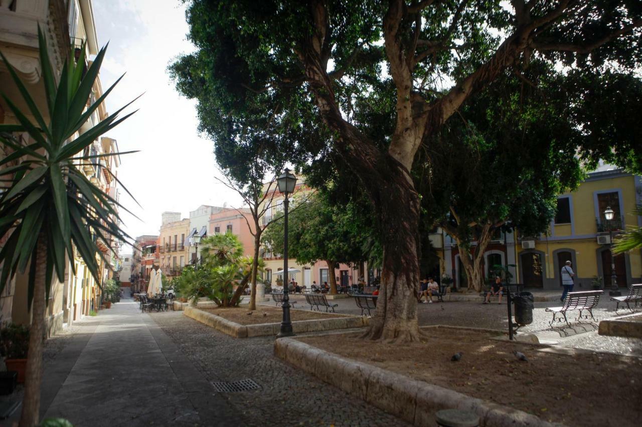 Villanova Sweet Home Cagliari Bagian luar foto